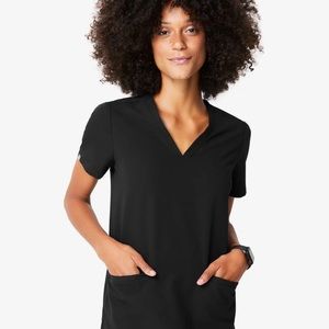 Figs Casma™ Scrub Top in Black Size M